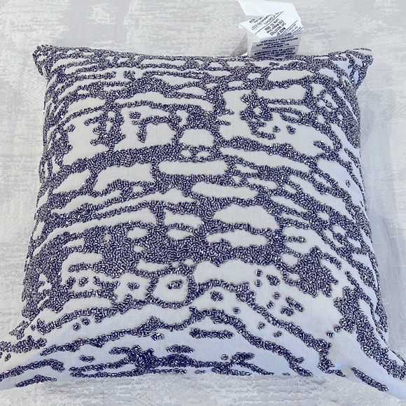 DONNA KARAN LUNA BEADED PLATINUM ACCENT PILLOW - Picture 2 of 6